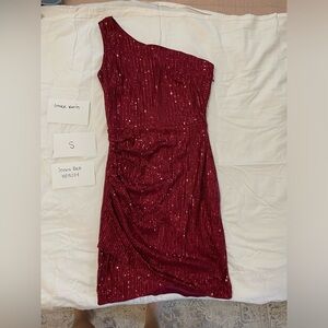 Size S Grace Karin one shoulder red sequin mini dress